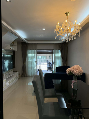 ขาย ทาวน์โฮม 出售三层联排别墅 ทาวน์โฮม3ชั้นใกล้นครอินทร์ บ้านกลางเมืองราชพฤกษ์–พระราม5 出售房屋｜拉玛5路 BaanKlangMuangRatchaphruek–Rama5